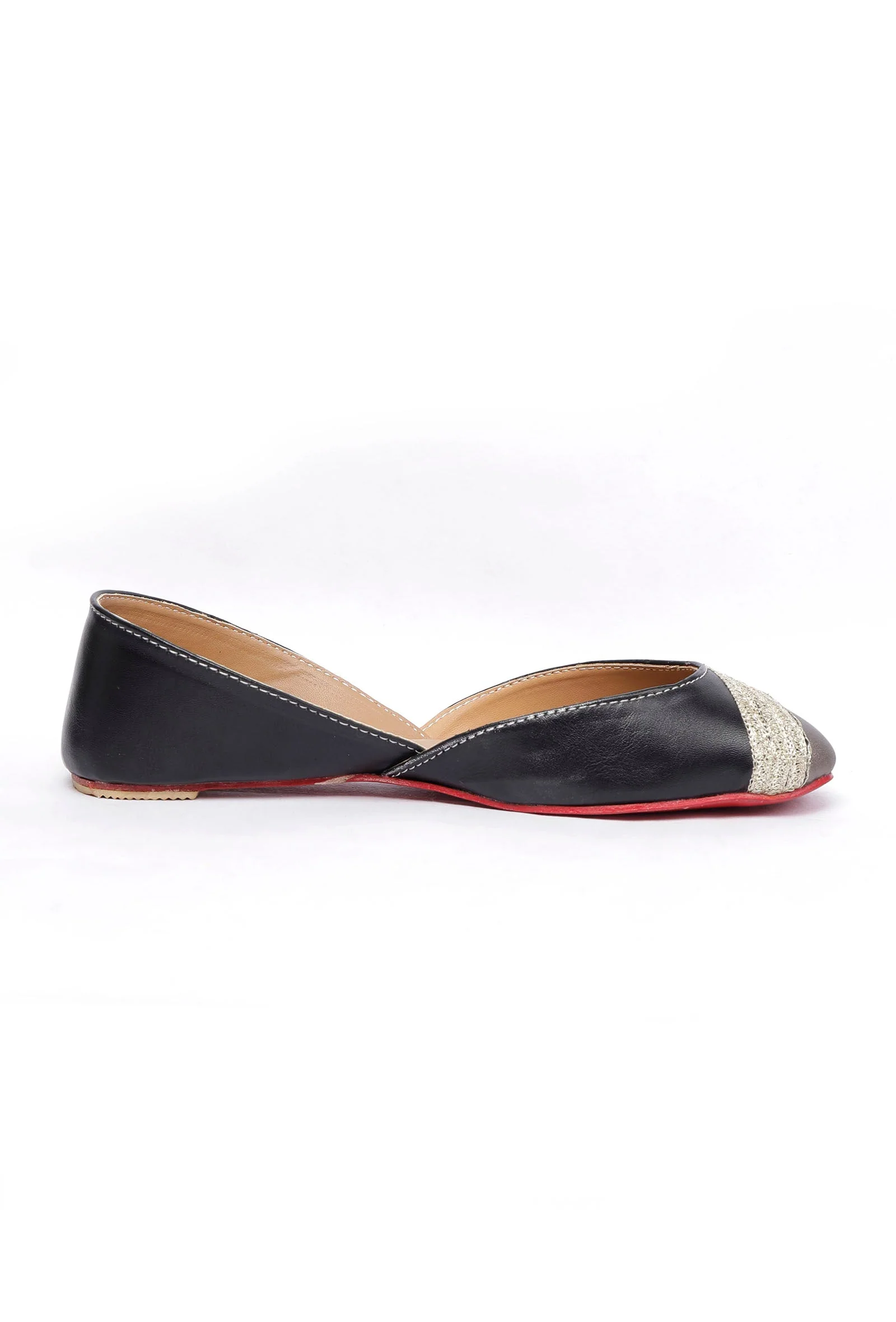 Black Embroidered Cruelty-Free Leather Juttis - Image 3