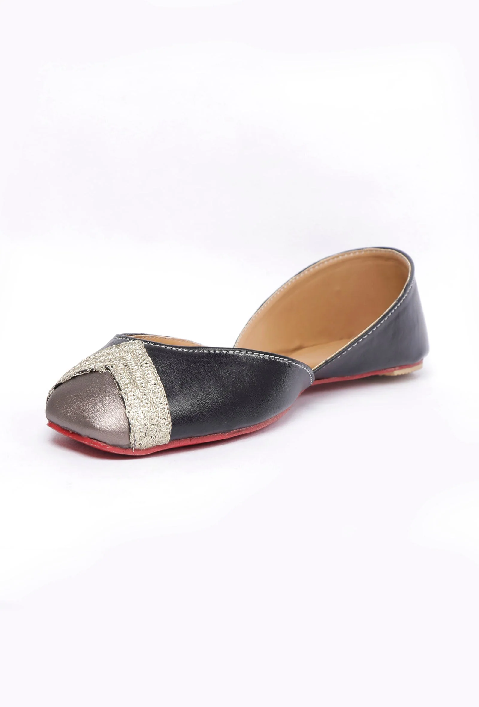 Black Embroidered Cruelty-Free Leather Juttis - Image 5