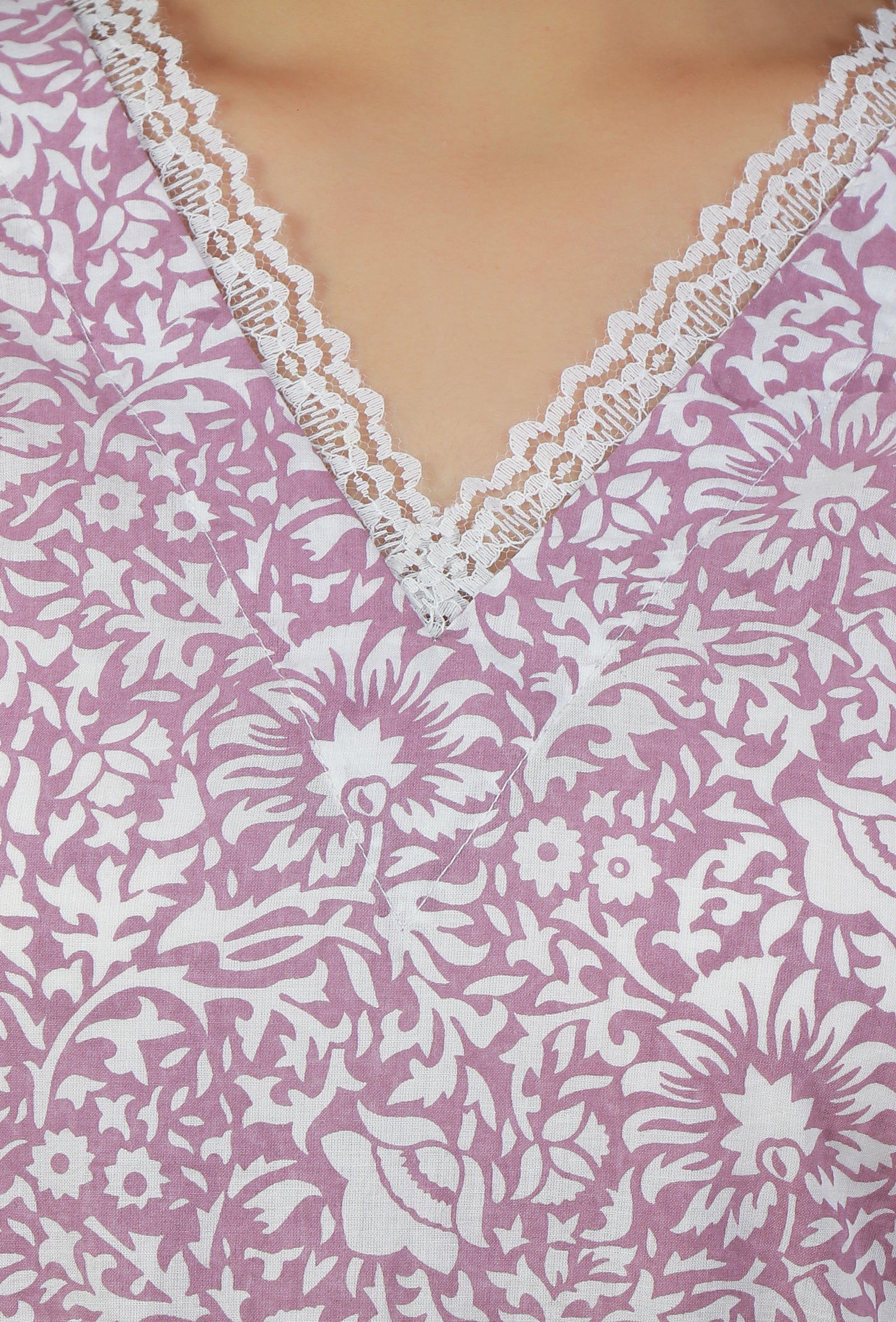 Lavender Floral Printed Cotton Straight Kurta - Image 5